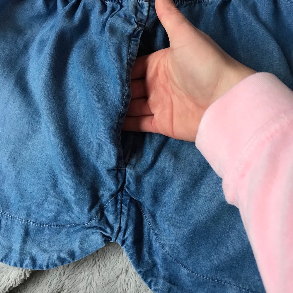 MOSSIMO shorts - Picture 3 of 4